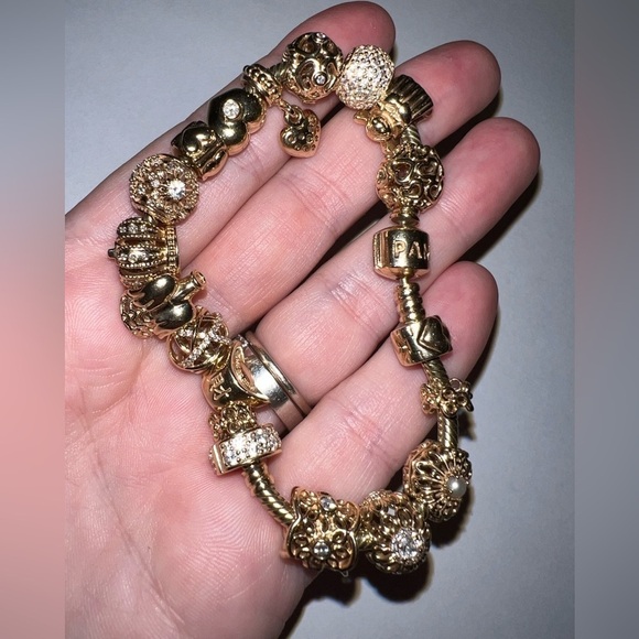 Authentic New Pandora 14k Gold and Diamond Charm Bracelet - Picture 5 of 17